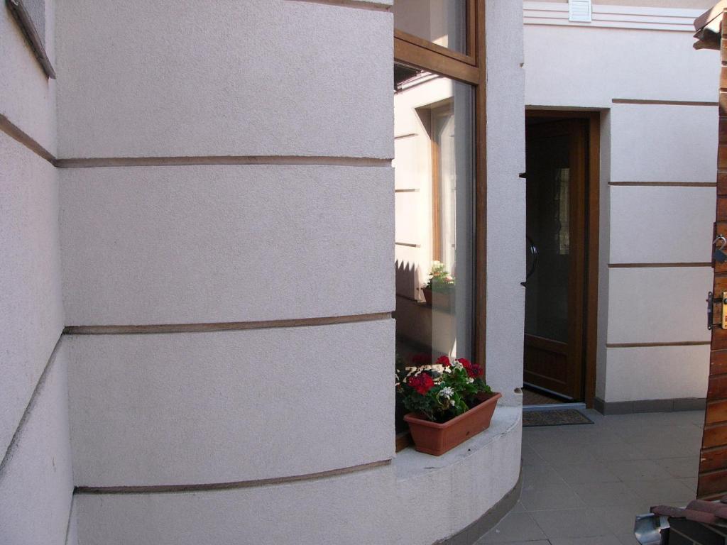 Abszolút Hotel és Panzió Nyírbátor Exterior foto